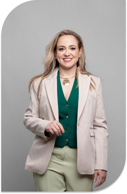 Foto da Especialista Bucomaxilofacial Dra Janayna Paiva em Campo Grande